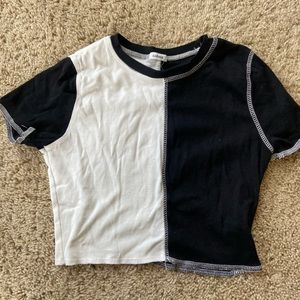 Garage Black and White Short Sleeve Tee Size S